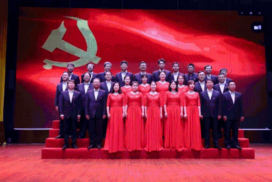 「探索知识星球,加入在校女大学生如何才能穿得合适漂亮乃至有气质呢?,拓宽视野」